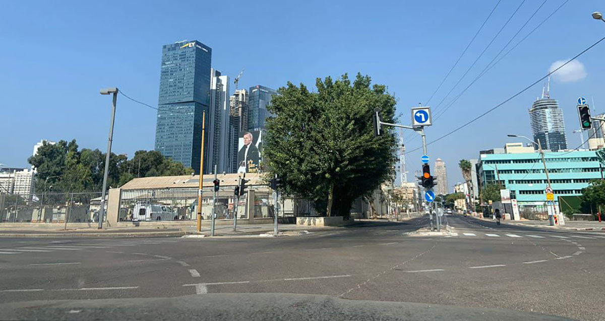 צומת ברחוב יגאל אלון תל אביב. צילום: תל אביב אונליין