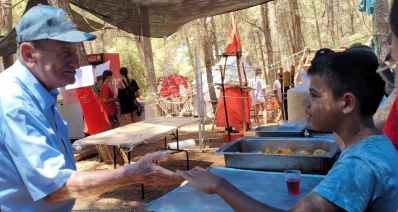 רון חולדאי במחנה הקיץ של הצופים. צילום: יח"צ תנועת הצופים