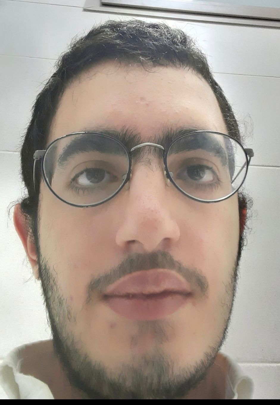 הנעדר - אליהו אבא שאול, בן 19 מבני ברק. צילום: דוברות המשטרה